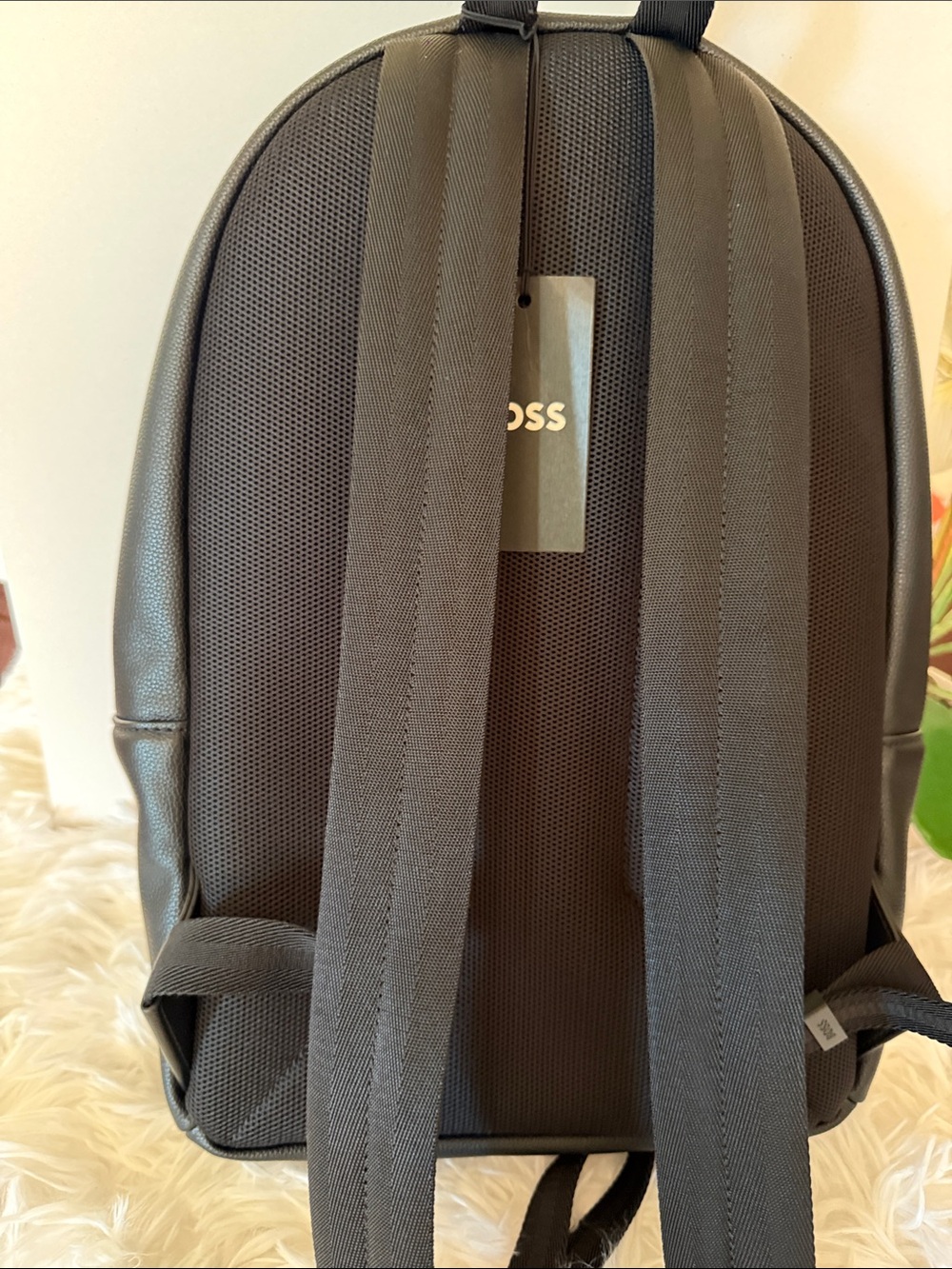 Men's Ray Solid Color Backpack - Picture 8 of 13